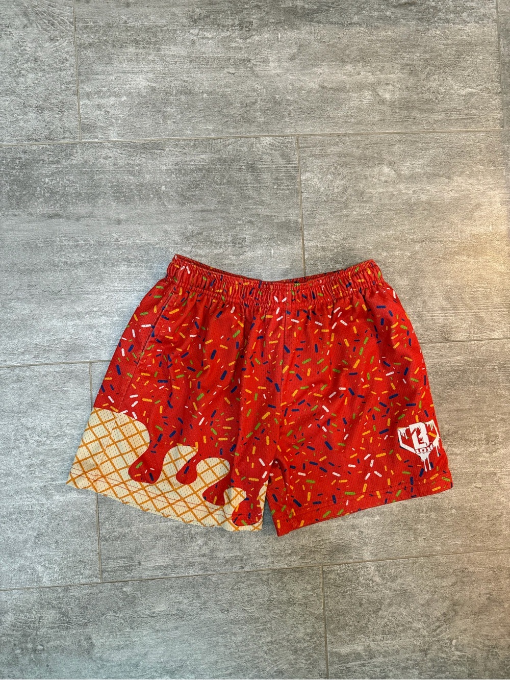 Baseball 101 - red ice cream shorts. Youth large.